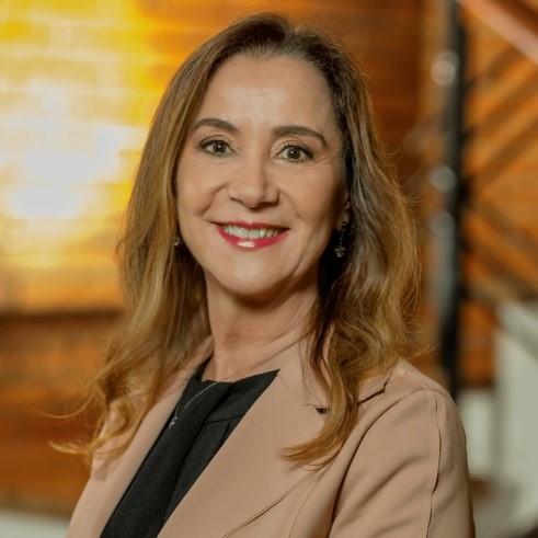 Profa. Dra. Maria Cristina Gonzalez (UCPel/RS)