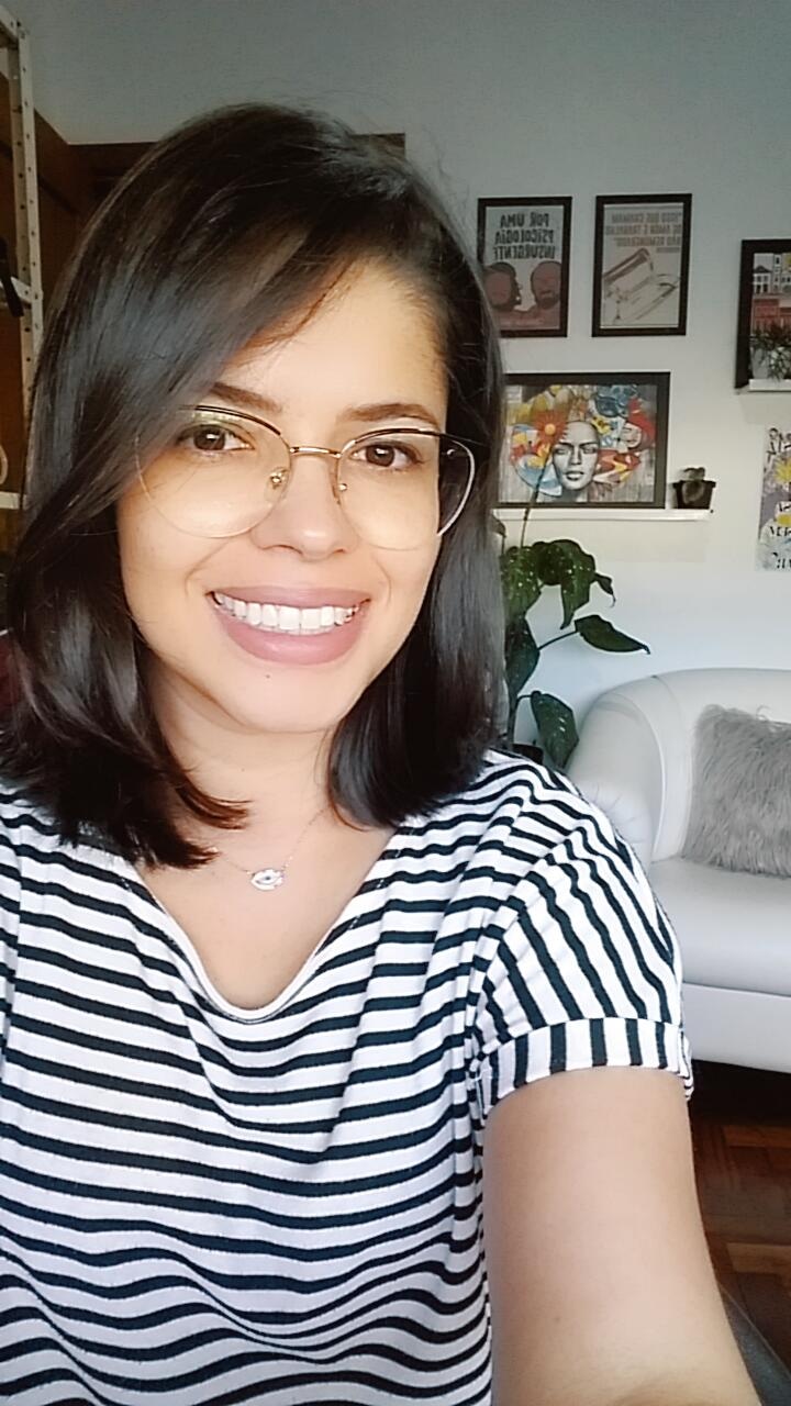 Bruna Loureiro Denkin