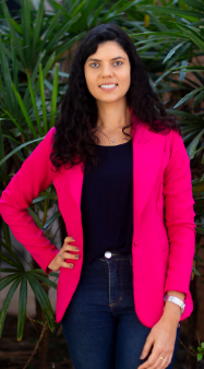 Profa. Dra. Ketilin Mayra Pedro