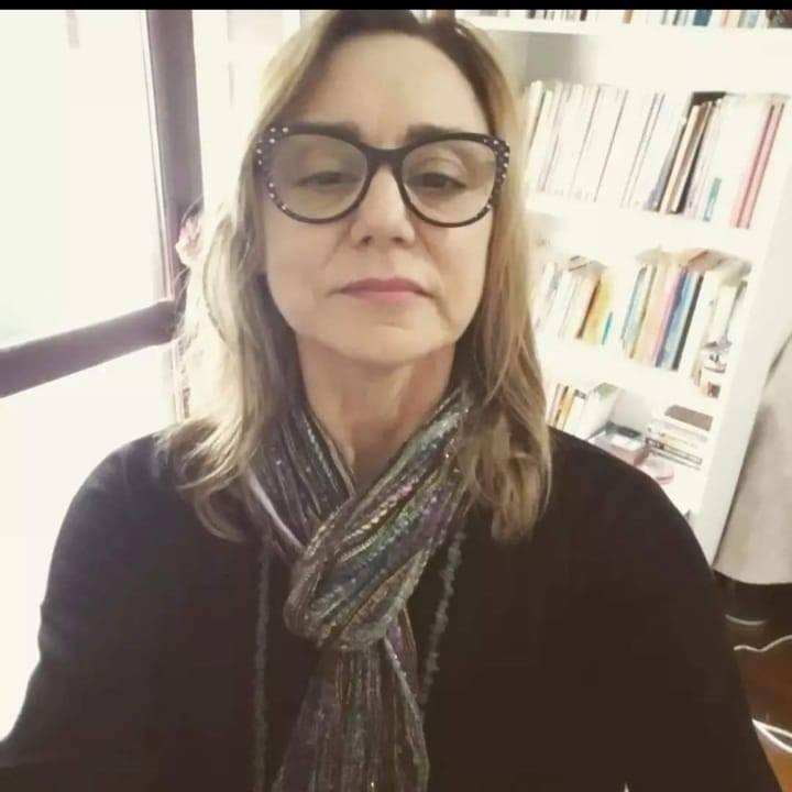 Andrea Narvaes Becker